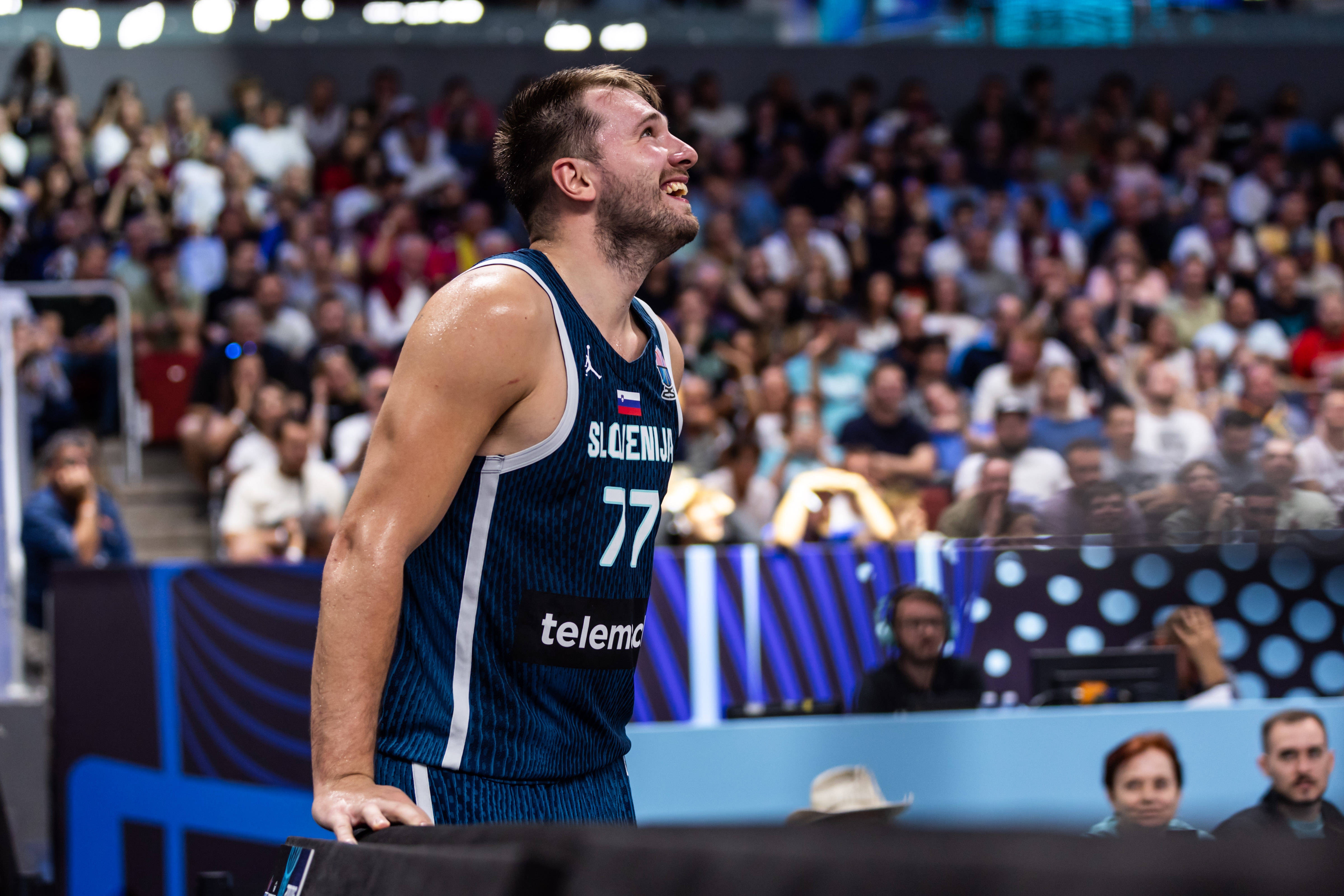 九游娱乐-前斯洛文尼亚主帅:东契奇减重了12KG 但他们仍需要钱查尔和内博