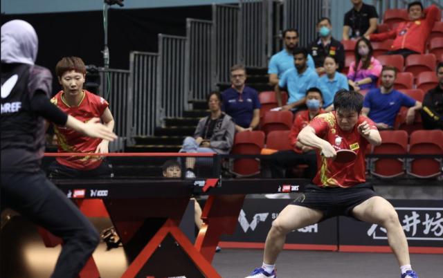 九游体育-樊振东/王曼昱混双首秀过关 1+1何时能等于大于2？