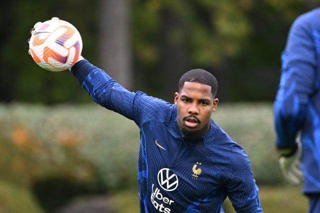 1677858660078088741.jpg 1677858652.jpg