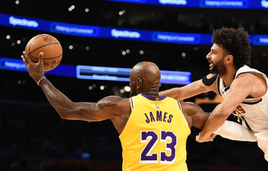 九游体育下载-东契奇绝杀！湖人大逆转，詹姆斯历史第1，约基奇三双穆雷6犯离场